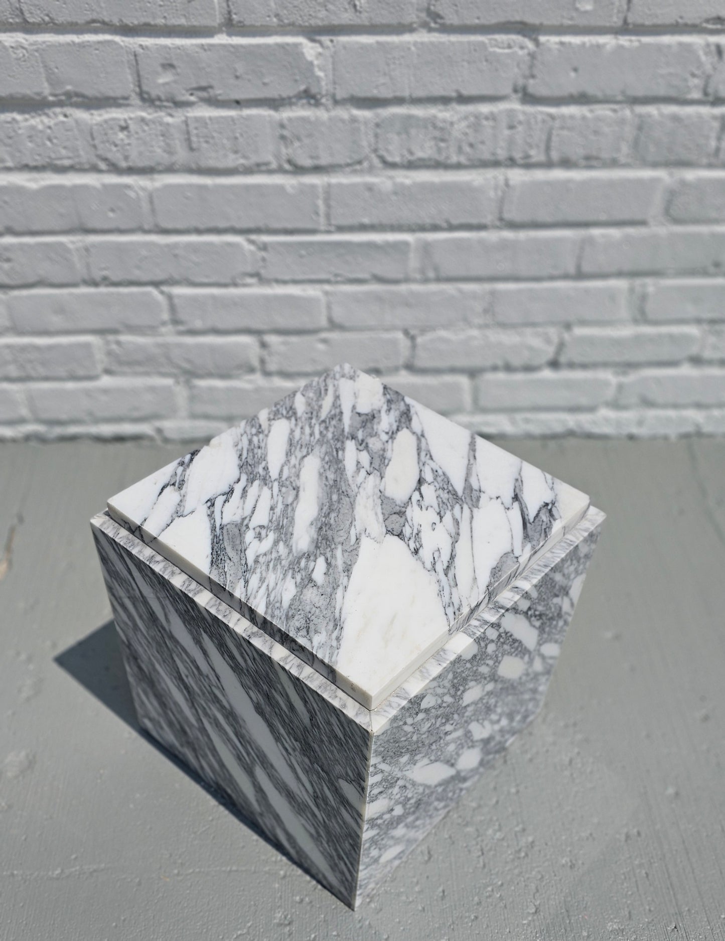 Small Arabescato White Marble Cube End Table