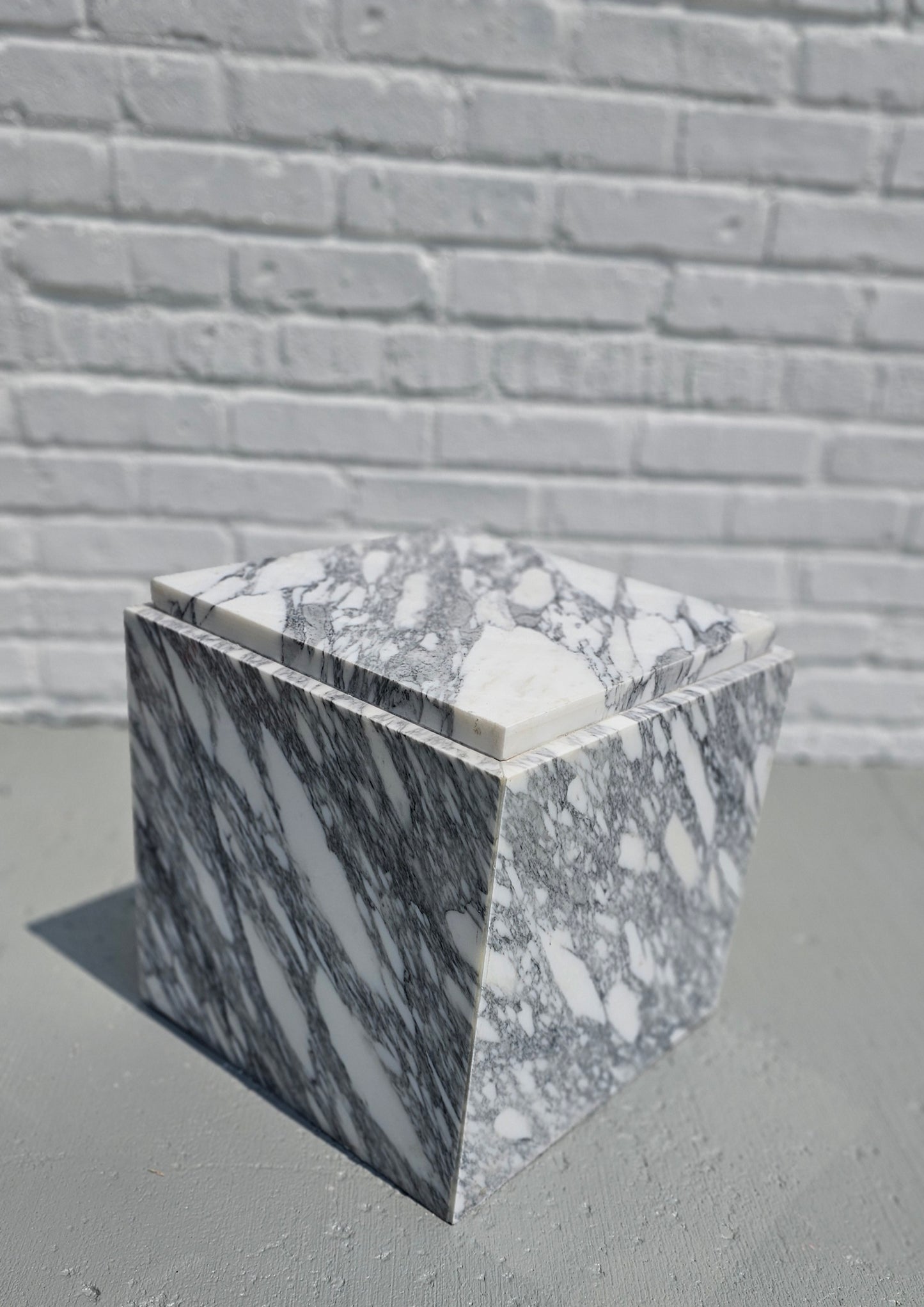 Small Arabescato White Marble Cube End Table